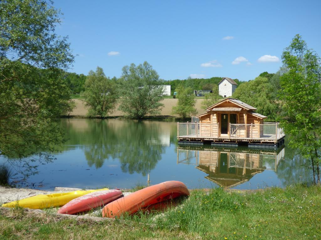 Cabanes Flottantes Du Lac De Pelisse Hotel Douzains Eksteriør billede